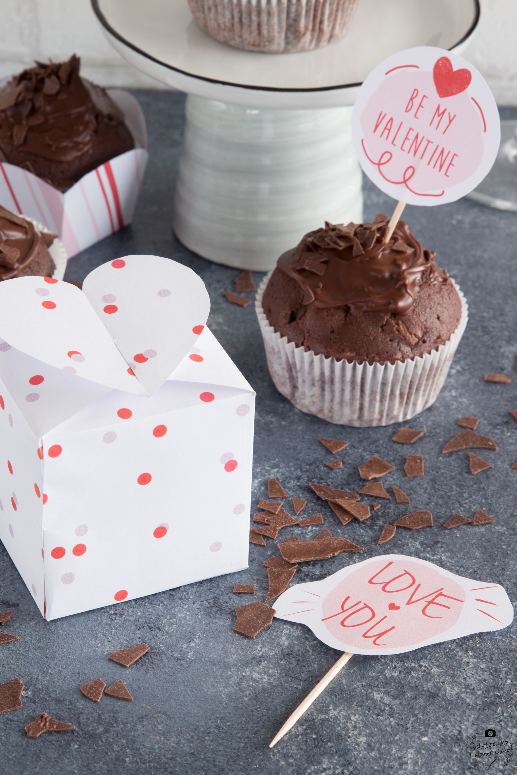 Herzbox Printable köstliche Rotwein-Schokoladen-Muffins Valentinstag