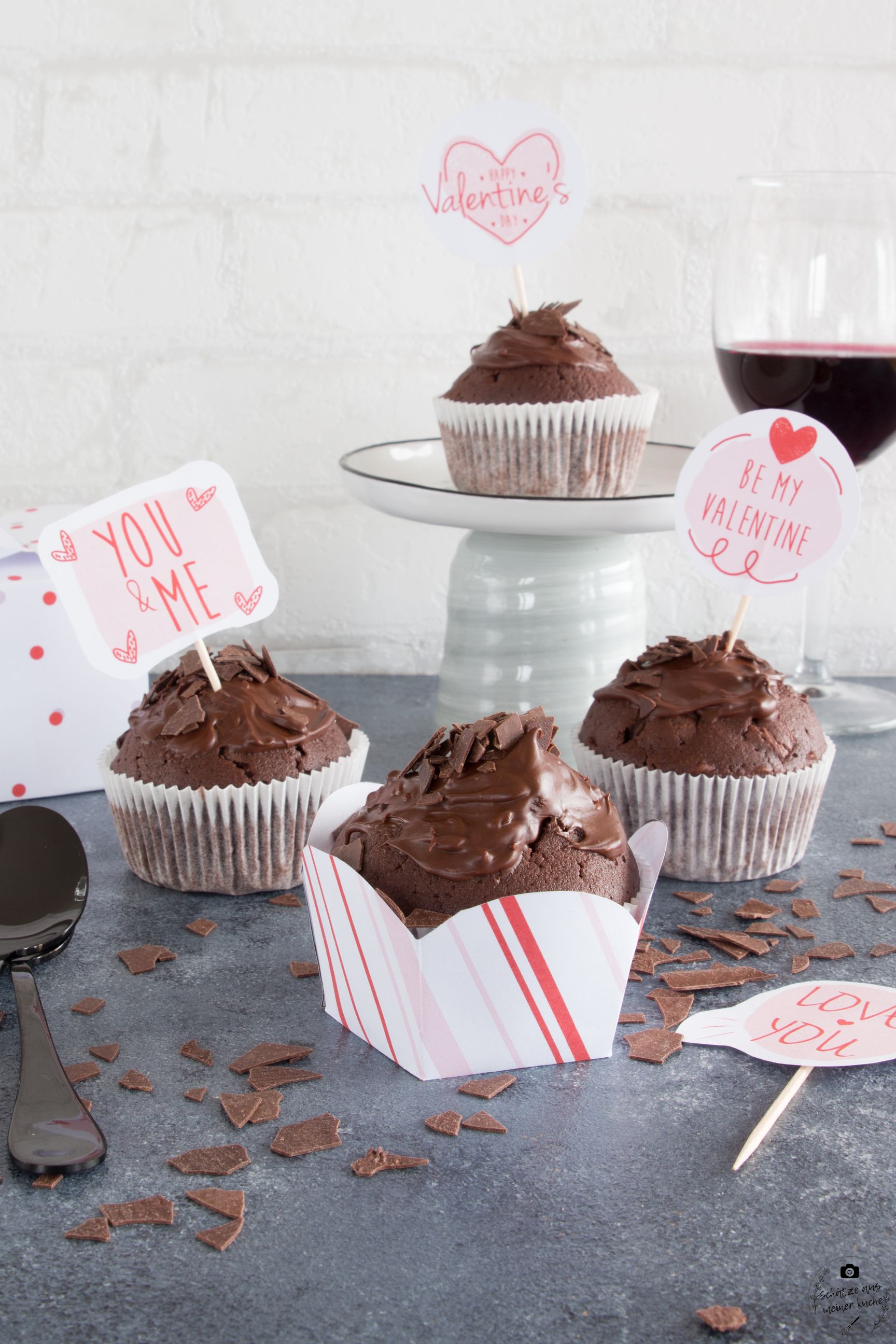 köstliche Rotwein-Schokoladen-Muffins Valentinstag Printables